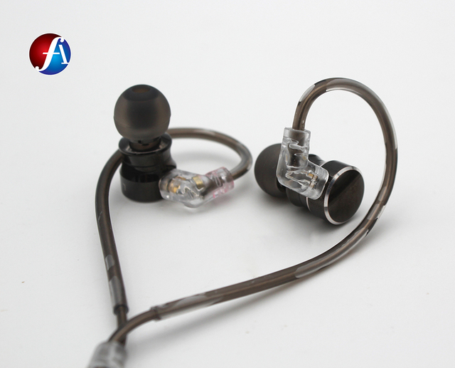 3.5mm Jack OEM ODM Custom Wired Earphones Detachable Cable in Ear Earbud With Beryllium Driver for Audiophile