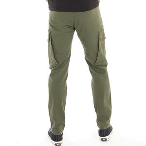 Pantalon cargo extensible et confortable pour homme avec taille élastique et poches fonctionnelles pour un style de vie actif et des déplacements pratiques - Product Image 5