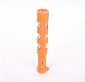 視認性充電式交通警棒 公共安全用 ポータブル磁気緊急LEDロードフレア 赤青黄警告警棒 - Product Image 2