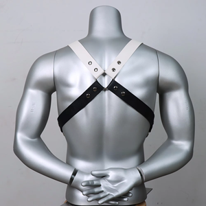 Sexy hombres negro blanco cuero Metal anillos cuerpo pecho arnés Punk hombre cuero Bondage disfraz Sexy <span class=keywords><strong>Gay</strong></span> Club Rave correas Crop Top - Product Image 6