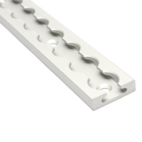 Profilé en U rainuré sur mesure en alliage d'aluminium série 6000 pour équipement logistique, rail de guidage en L pour avion