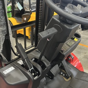 מלגזת דלק גז LPG של חברת האנגצ'ה, 2.5-3 טון, חסכונית, מתאימה ללוגיסטיקה במפעלים קטנים, מלגזת דיזל. - Product Image 5