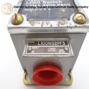 สวิตช์ L100ws2pf3 ของแท้ใหม่พร้อมส่ง ชุดควบคุมอุตสาหกรรม PLC สำหรับโปรแกรมควบคุม - Product Image 1