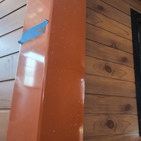 Maison conteneur pliable de 40 pieds résistante aux ouragans avec toit en acier galvanisé et panneaux sandwich isolés pour complexe hôtelier insulaire