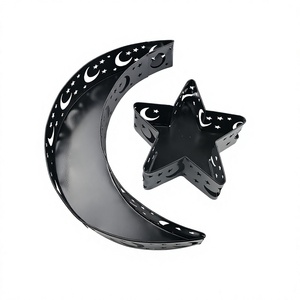 Bandeja de hierro para dátiles con diseño moderno, hecha a mano, con forma de luna y estrella, a un precio asequible. - Product Image 1