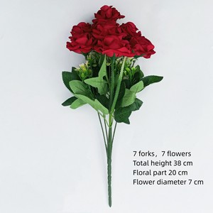 Ramo decorativo <span class=keywords><strong>de</strong></span> <span class=keywords><strong>flores</strong></span> rosas <span class=keywords><strong>de</strong></span> franela artificial barato a granel <span class=keywords><strong>de</strong></span> China <span class=keywords><strong>de</strong></span> alta calidad <span class=keywords><strong>de</strong></span> venta directa <span class=keywords><strong>de</strong></span> fábrica para boda en casa - Product Image 2