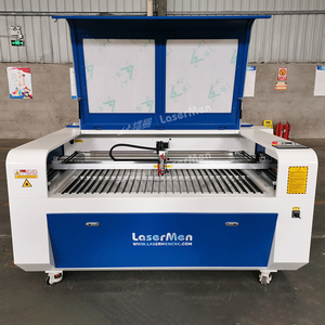 Machine de découpe et de gravure au laser CO2 180W Mise au point automatique 11 ans d'expérience du fournisseur. Découpe acrylique pour la publicité et l'industrie des modèles - Product Image 6