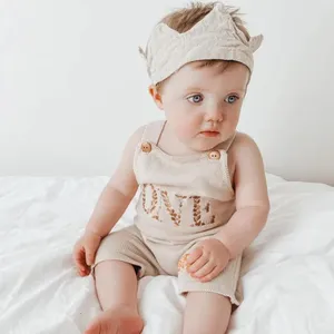 2024 modisch Unisex Sommer ärmellos ODM Jumpsuit 100 % Bio-Baumwolle Baby gestrickte Strampler