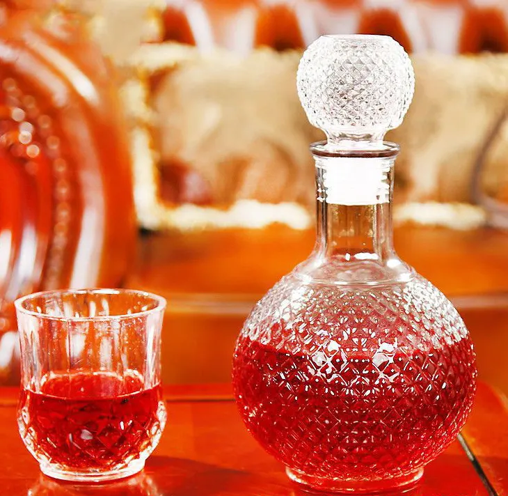Grape Wine Bottle Whiskey Decanter Glass Bottle For Vodka With Rubber Stopper