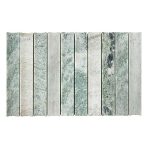 Carreaux muraux concaves et rainurés en marbre vert clair, mosaïque murale en marbre vert avec éclaboussures noires - Product Image 1