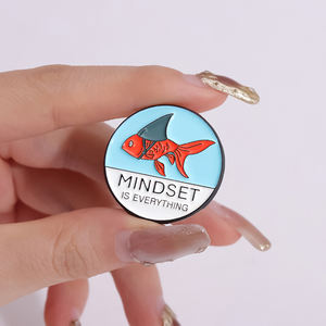 Broches de esmalte personalizados con diseño de pez dorado y tiburón, insignias de solapa con la frase 'MINDSET IS EVERYTHING', joyería de animales, regalo para niños y amigos - Product Image 3