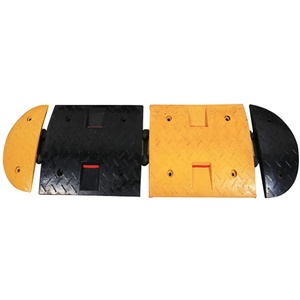 L'industriale resistente riduce gli incidenti zona di decelerazione esterna sicurezza del traffico <span class=keywords><strong>stradale</strong></span> dossi di gomma gobba dell'interruttore di velocità in vendita - Product Image 1