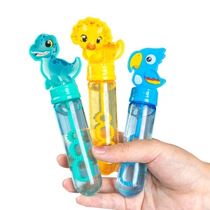 ของเล่นเด็ก หลายสีให้เลือก ของเล่นเป่าฟองสบู่ขนาดเล็กสำหรับเด็ก ลายการ์ตูน แท่งเป่าฟองสบู่ น้ำยาทำฟองสบู่ หลอดเป่าฟองสบู่ - Product Image 1