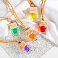 Diffuseur d'huiles essentielles pour voiture, mini diffuseur suspendu de 10 ml, lavande, jasmin, océan, pour parfumer l'air de la voiture