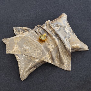 Set Sarung Bantal Sateen Jacquard Mewah Eropa, 2 Buah, Sarung Bantal Standar Lembut dengan Jumlah Benang Tinggi 48x74cm - Product Image 1