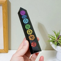 Menara Kristal Obsidian Hitam Alami 7 Chakra 14,5cm Simbol Chakra Terukir Laser Warna-warni untuk Penyembuhan Meditasi