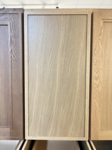 Precio de fábrica Popular Nuevo estilo Moderno Diseño simple Madera Alta calidad RTA Slim Shaker Gabinete de cocina - Product Image 4