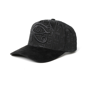 Gorra de Béisbol de Lujo con Bordado 3D de Esfinge y Pirámide, Pedrería, Línea Egipcia, Victor Mendivil, con Visera de Gamuza Negra - Product Image 2