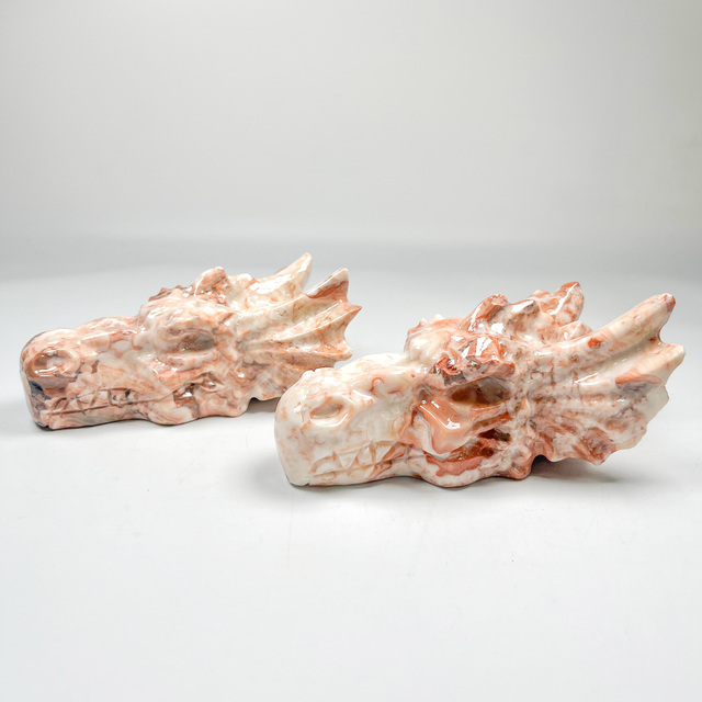 Wholesale Polished Natural Jade Gemstone Crystal Amber Calcite Carved Dragon Head Sculpture for Fengshui Love Decoration Gift