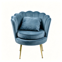 Fauteuil individuel contemporain en velours bleu premium, fauteuil lounge en forme de coquille de pétale, pieds en métal doré pour salon