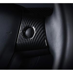 Vente flash - Housse décorative pour volant pour Tesla Model 3/Y - Accessoires décoratifs (fibre de carbone brillante) - Accessoires de voiture - Product Image 5