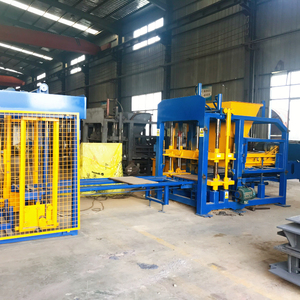 Máquina de fabricación de bloques de hormigón de cemento hidráulico completamente automática de la serie Coimbatore, de la marca de fábrica de Coimbatore - Product Image 6