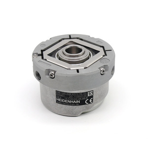 Encodeur incrémental Heidenhain Eqn 1325 2048 62S12-78 à montage sur bride pour servomoteur - Product Image 1