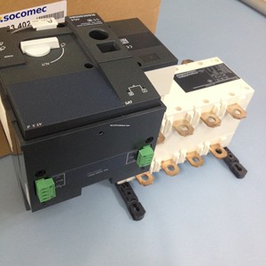 SOCOMEC <span class=keywords><strong>Interruptor</strong></span> de transferencia automática de doble potencia Modelo ATYSg 4P 3 <span class=keywords><strong>Fase</strong></span> 4 Polos 6ka Capacidad de ruptura Uso industrial 10A-3200A - Product Image 4