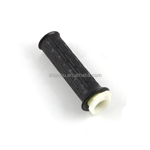 Puños de Manillar para Motocicleta SUZUKI AX100 <span class=keywords><strong>AX</strong></span> <span class=keywords><strong>100</strong></span>, Puños de Acelerador de Goma, Calidad <span class=keywords><strong>Original</strong></span> - Product Image 2
