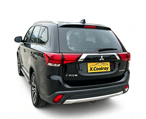 <span class=keywords><strong>Mitsubishi</strong></span> <span class=keywords><strong>Outlander</strong></span> 2.0L 5 places SUV intermédiaire d'occasion <span class=keywords><strong>2017</strong></span> 2018 2019 - Product Image 3
