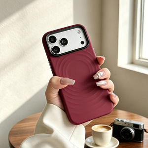 เคสกันกระแทกสำหรับ iPhone 17 18 Pro Max รุ่น S131 พร้อมที่ยึดเลนส์กล้อง ทำจากซิลิโคนเหลว ป้องกันแม่เหล็ก - Product Image 1