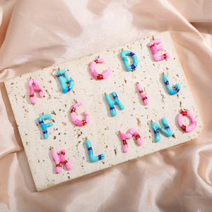 Letras de Caramelo A-Z |   Colgantes de Letras del Alfabeto en Acero Inoxidable con Baño de Oro PVD de 18K y Esmalte Fundido para Fabricación de Joyería DIY - Product Image 4