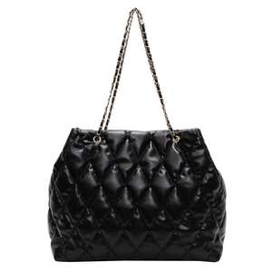 กระเป๋าหนัง PU สีดำคลาสสิก รุ่นปี 2026 สำหรับผู้หญิง ความจุขนาดใหญ่ พร้อมตัวล็อคแม่เหล็ก สะพายไหล่ได้อเนกประสงค์ แฟชั่นทันสมัย - Product Image 3