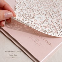 Suite d'invitations de mariage découpées au laser |   Feuille d'or rose double couche à motifs floraux pour vente en gros Etsy POD