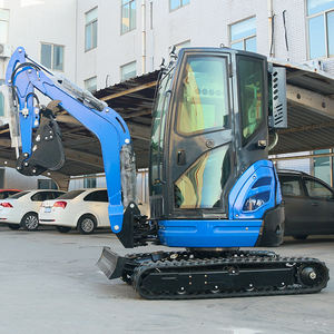 Mini Escavatore Domestico da 2 Tonnellate con Rotazione a 360 Gradi, Multifunzione, Motore Kubota Certificato CE EPA, Spedizione Gratuita - Product Image 4