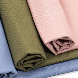 Tissu en toile Martin délavée 100 % coton, double trame et double chaîne, 32*21, couleur kaki, en stock pour la confection de vêtements - Product Image 1