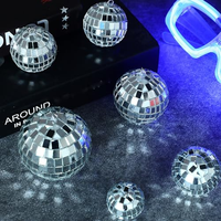 Nouveauté : Boule disco suspendue de 2 cm à 100 cm, boule disco cool et amusante, boule disco en verre argenté, décoration de Noël