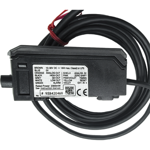 เซ็นเซอร์วัดระยะทางด้วยแสงเลเซอร์ความแม่นยำสูง KEYENCE รุ่น IL-1000 แรงดันไฟฟ้า DC 12-24V ผลิตภัณฑ์ออปติคอลสำหรับระบบอัตโนมัติอุตสาหกรรม มีสินค้าในสต็อก - Product Image 3