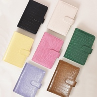 A6 Mini cuir PU reliure à 6 anneaux beaux autocollants et pages intérieures pour l'école et l'organisation de la collection Option budgétaire