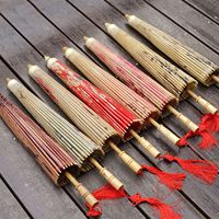 Parapluie décoratif classique chinois fait main en papier huilé de bambou imperméable Junvoy, motif fleur de prunier, 84 cm, Leo-661, pour le bureau