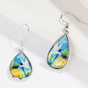 Orecchini pendenti a forma di colibrì da sogno per donna, regalo artistico e unico, gioielli alla moda - Product Image 6