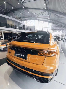 Kit carrosserie Audi Q8 en fibre de carbone de haute qualité, style Abt, avec spoiler avant et arrière. - Product Image 4
