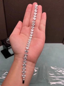 Pulsera de eternidad con diamantes cultivados en laboratorio, estilo hip hop, en forma de corazón, de oro blanco, para compromiso, para mujeres, para fiestas. - Product Image 3