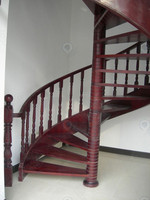 Escalier en colimaçon moderne à double poutre avec fabrication raffinée, base solide et fabrication lisse pour une utilisation en appartement intérieur