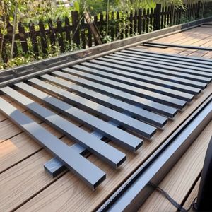 Panneaux de clôture modulaires en aluminium de conception moderne, écologiques, résistants aux intempéries, durables, imperméables, pour jardin extérieur - Product Image 5