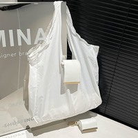 Sac fourre-tout réutilisable mini porte-clés grande capacité léger pliable pour le shopping, avec anneau porte-clés, extensible