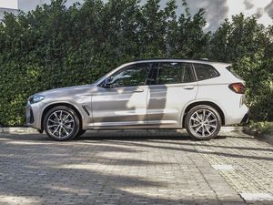 Nuevo <span class=keywords><strong>BMW</strong></span> X3 SUV XDrive30i Premium 2.0T Turbo AWD LHD R20 2021 2022 2023 2024 en Venta, Asientos de Cuero, Techo Panorámico - Product Image 4