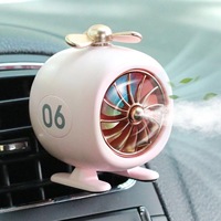 Nouveau mini diffuseur de parfum pour voiture en forme d'avion, désodorisant de voiture, clip de parfum pour grille d'aération, décoratif pour l'intérieur de la voiture