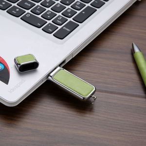 Eco-Friendly <b>Gift</b> <b>Set</b>: 8GB USB, Pen, Keychain, Card Holder - Perfect Corporate Giveaways - Product Image 4