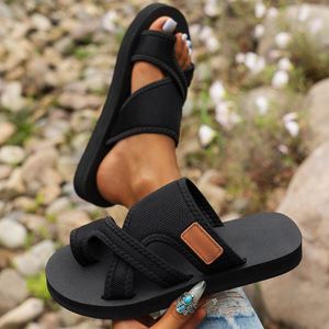 Nouvelles tongs plates pour femmes grandes tailles - Product Image 1